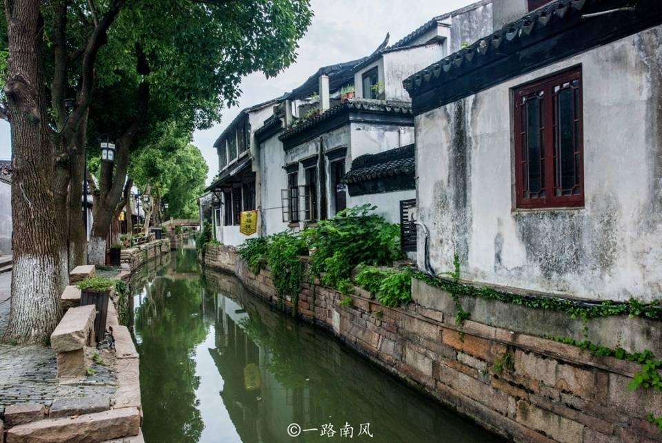 虫虫助手下载